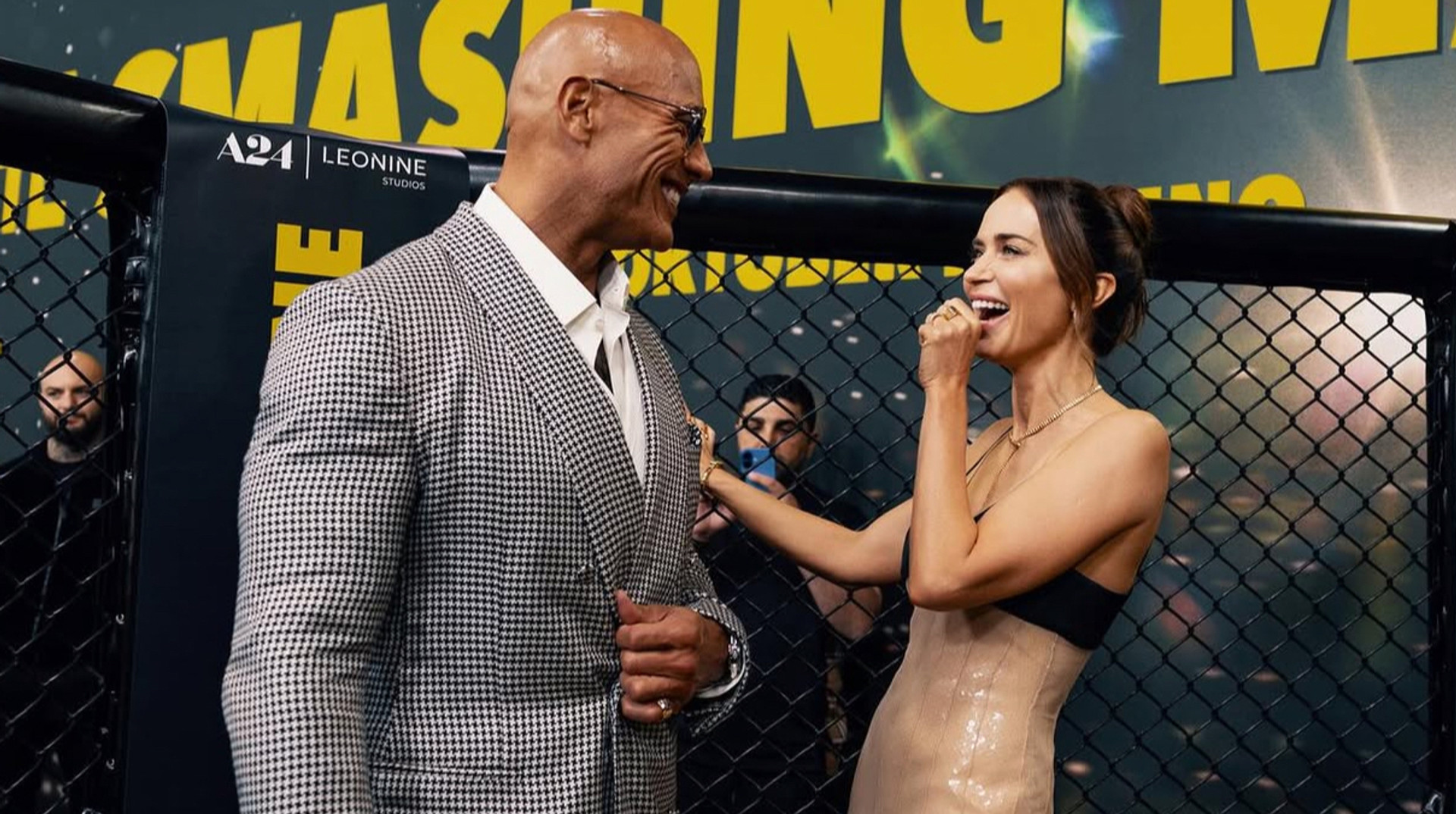 Усик на съемках Несокрушимого: голливудская актриса рассказала, как украинца подкупали тортом