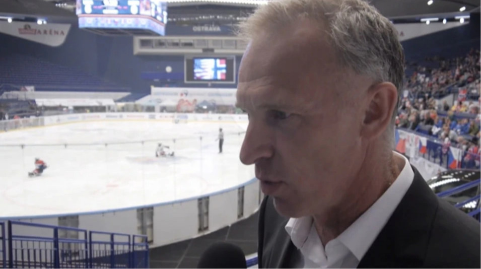 Легенда НХЛ осудил МОК за запрет Гераскевичу соревноваться в шлеме с изображением спортсменов, которых убили россияне