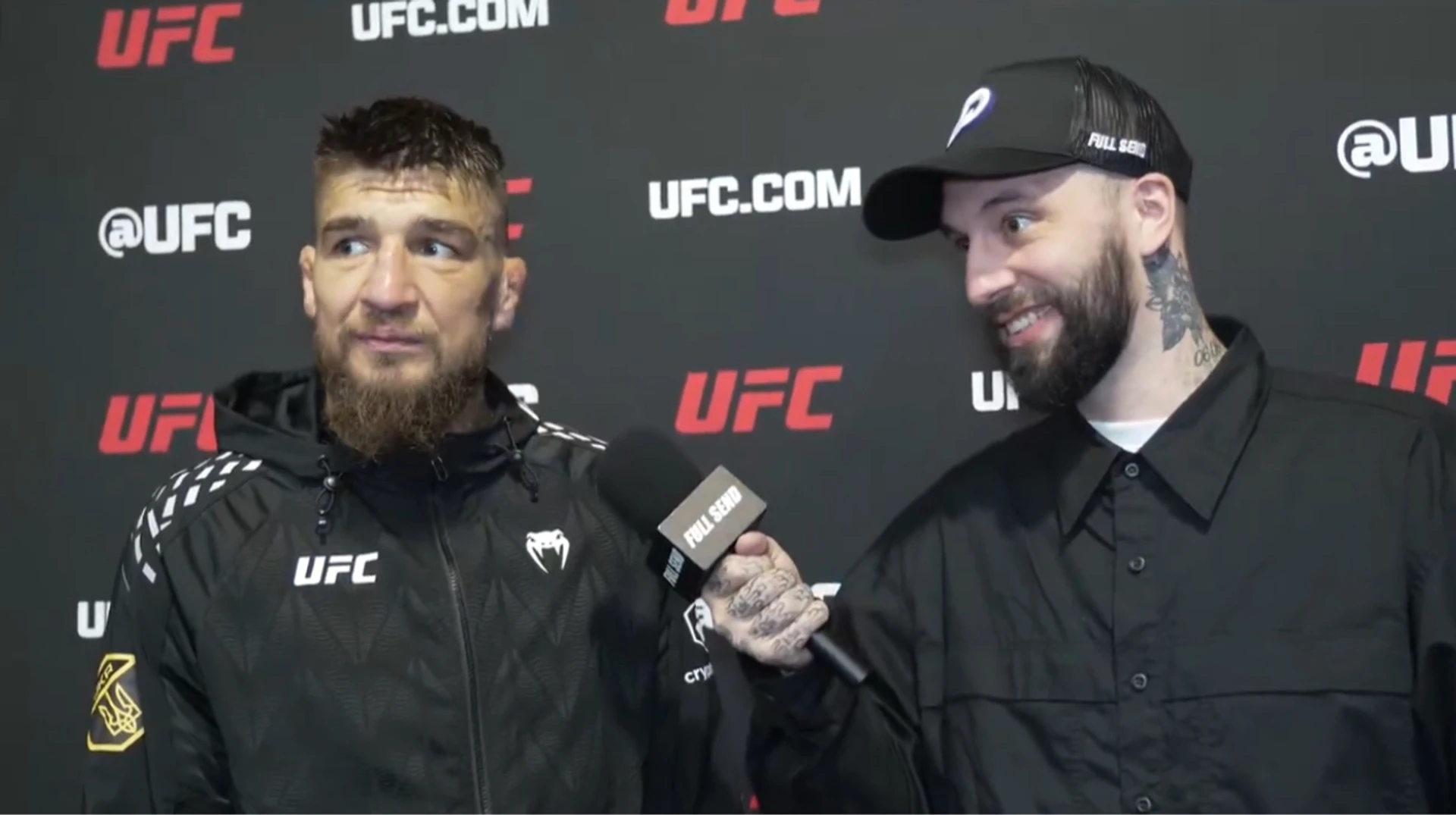 Я про це не знав: реакція Амосова на бонус UFC за виступ вечора завірусилася в мережі