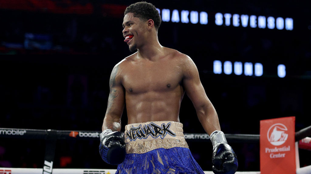 Шакур змінив промоутера перед захистом поясу WBC