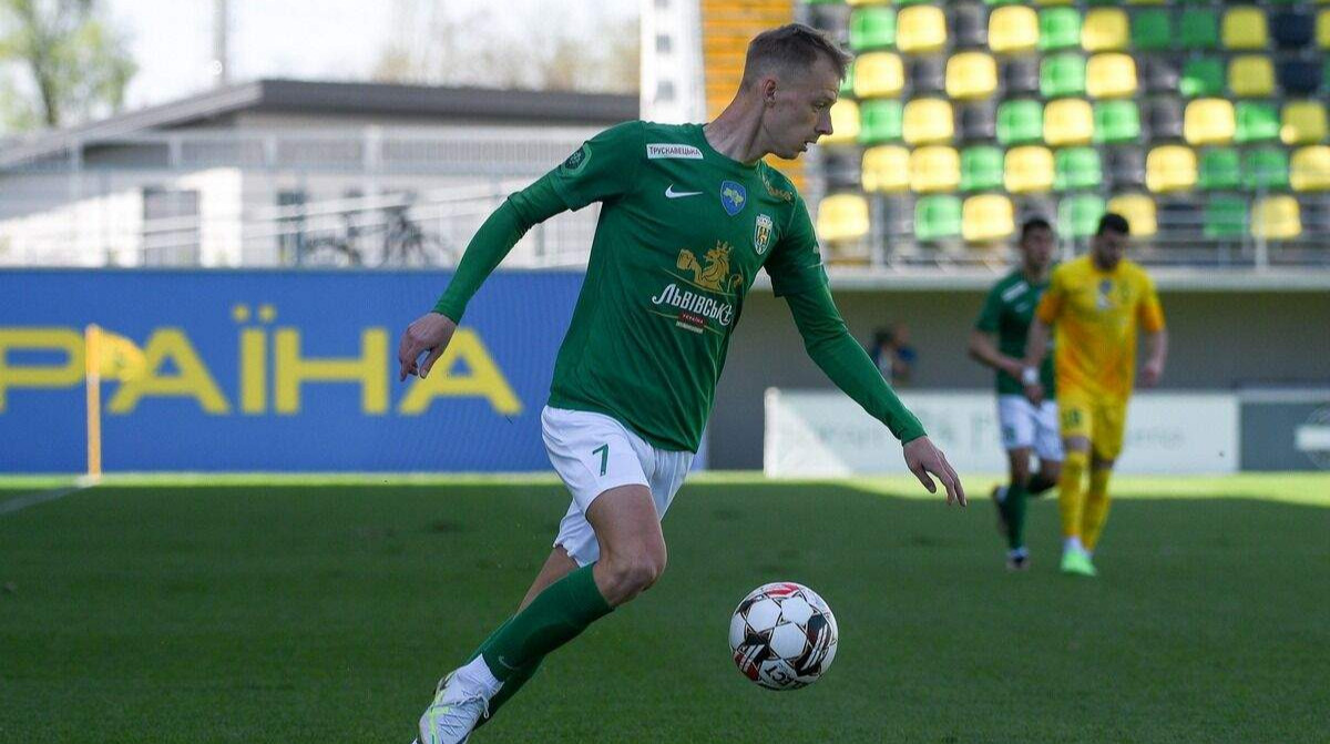 Колишній хавбек Карпат потрапив до сфери інтересів Буковини