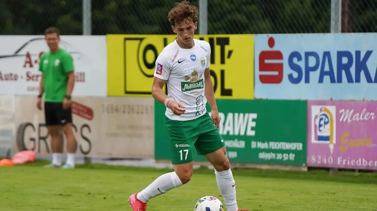 Полісся націлилось на трансфер 21-річного хавбека Карпат