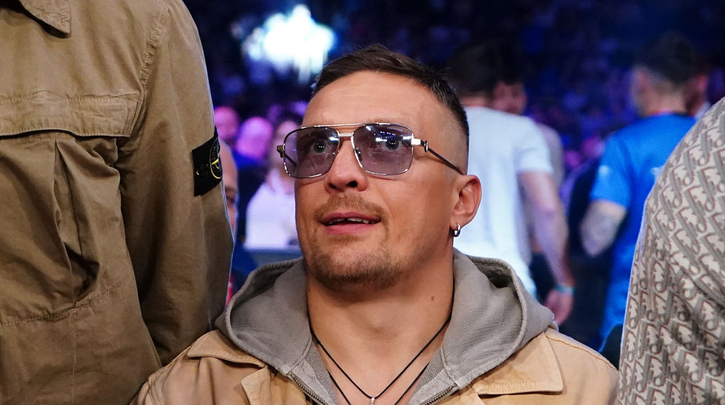 Усик прокомментировал силу ударов Джошуа и Фьюри