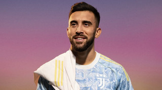 Невдаха дня: зірку збірної Аргентини застукали за зрадою через камери відеоспостереження у будинку