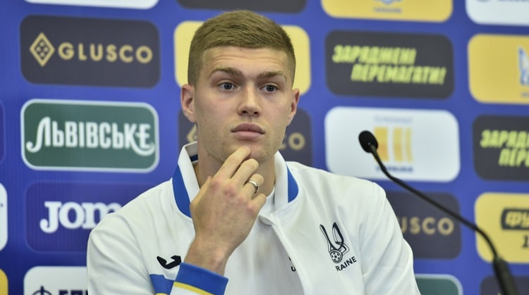 Артем Довбик