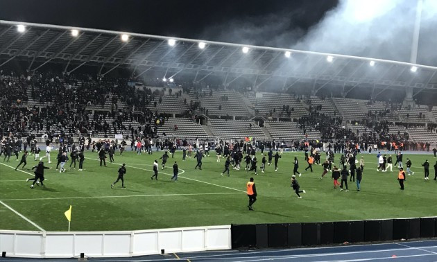 Ліон і Париж виключені з Кубка Франції через заворушення