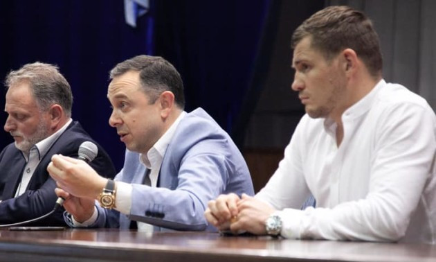 Берінчик планує піти в політику