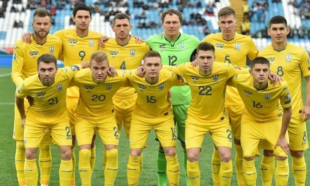Україна втратила дві позиції у рейтингу ФІФА