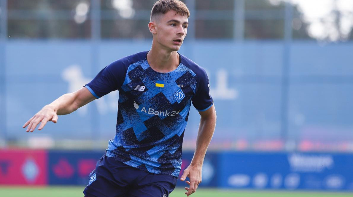 Новачок УПЛ планує підписати колишнього та чинного гравців Динамо Київ – ЗМІ