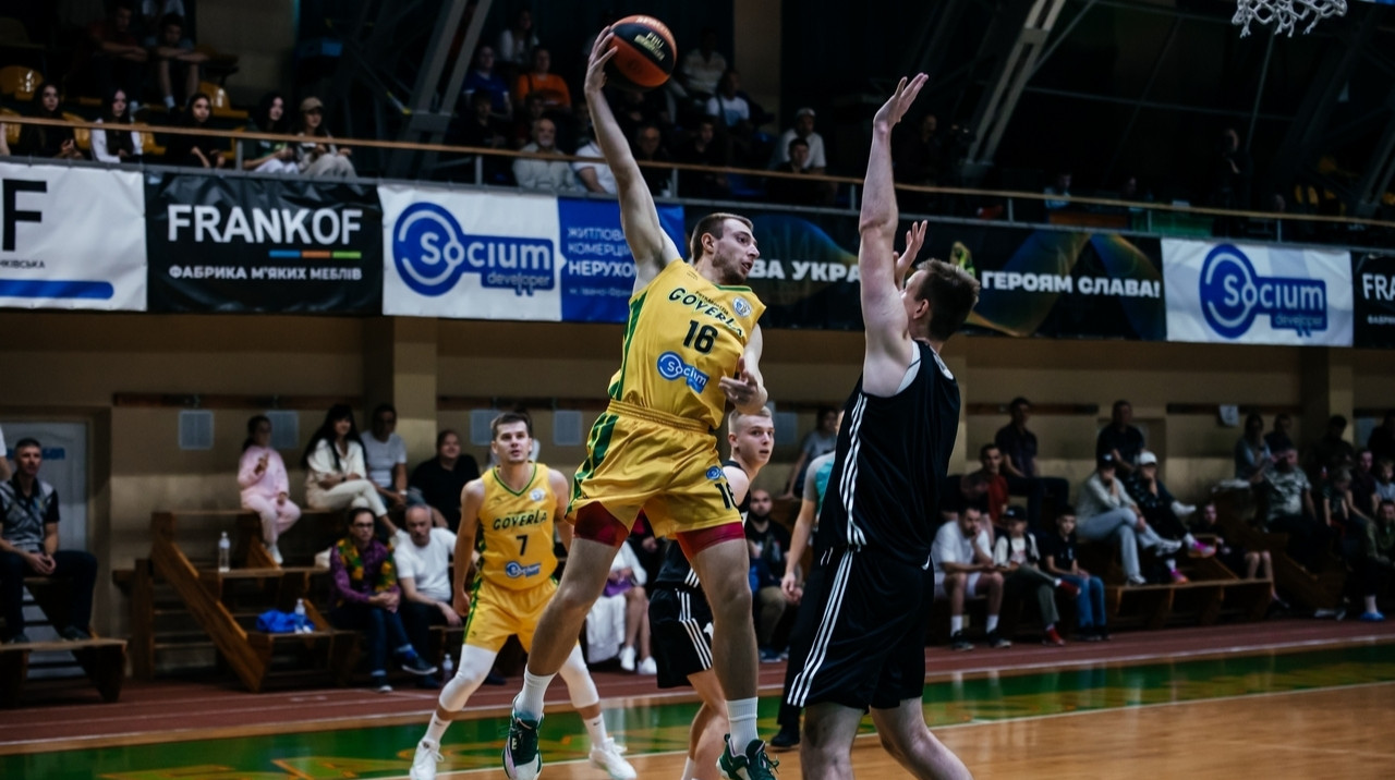 Команди Суперліги проведуть благодійний турнір в Івано-Франківську