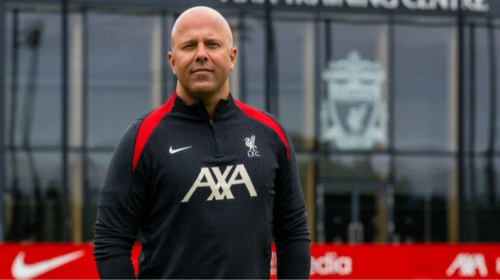 Слот прокоментував активну трансферну кампанію Ліверпуля