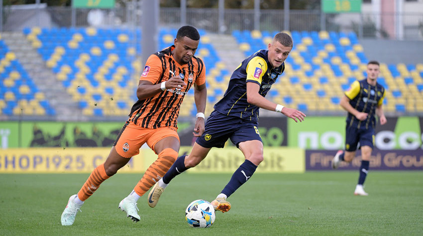 Скандальный гол Калюжного в обзоре матча Шахтера с Металлистом 1925