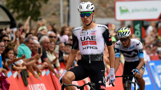 Другий шанс Хуана Аюсо. Найтоксичніший талант світового велоспорту прагне вийти з тіні Погачара