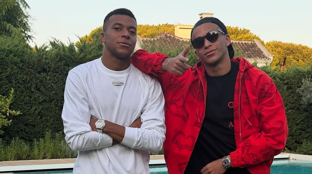 Молодший брат Мбаппе отримав важку травму в матчі проти команди Яремчука