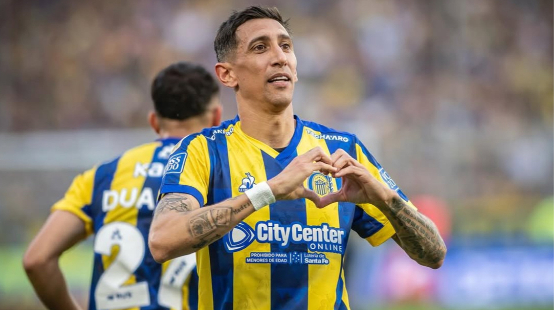 Сухий лист від легенди: Ді Марія забив фантастичний гол прямим ударом з кутового