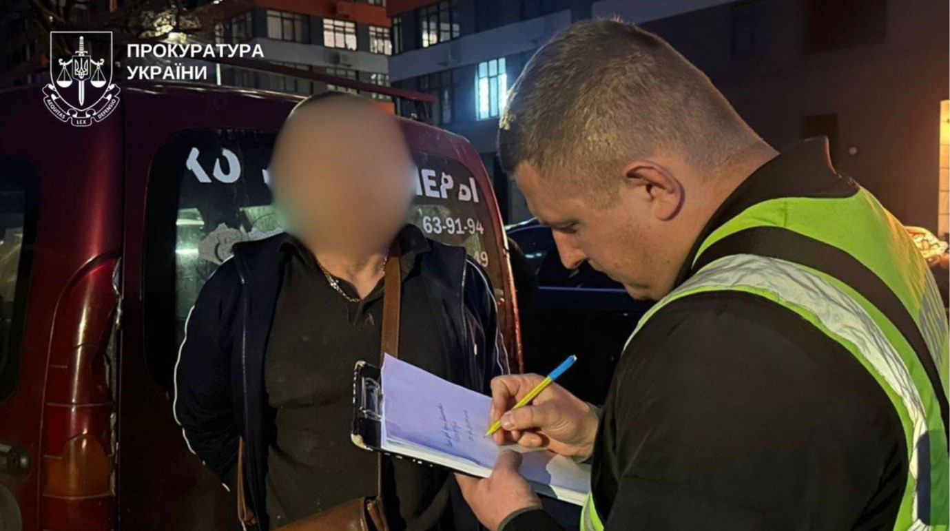 В ФБУ отрицают связь со схемами выезда за границу