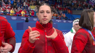 Канадская шорт-трекистка с инвалидностью завоевала серебро на Олимпиаде-2026