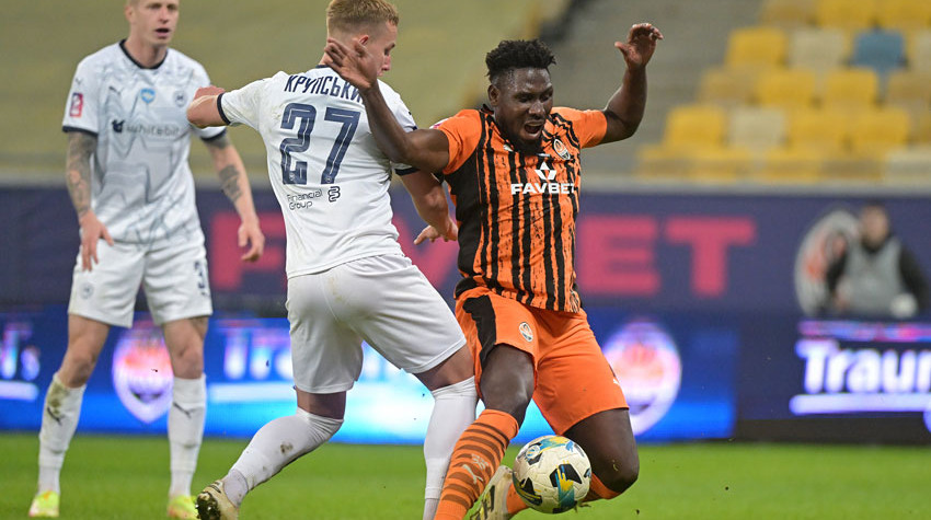 Шахтер благодаря пенальти смог переиграть Металлист 1925 в 20 туре УПЛ