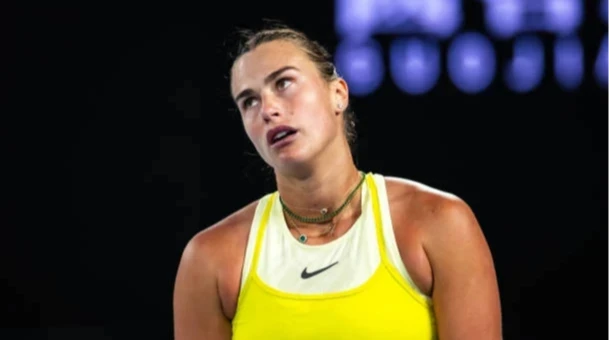 Як мішок картоплі: в соцмережах посміялися з сукні Сабалєнки для US Open