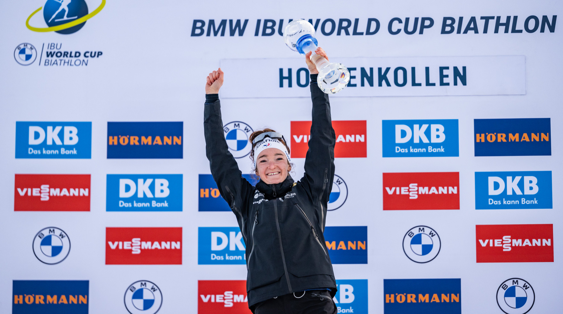 Черговий трофей: Жанмонно виграла кришталевий глобус у заліку переслідувань