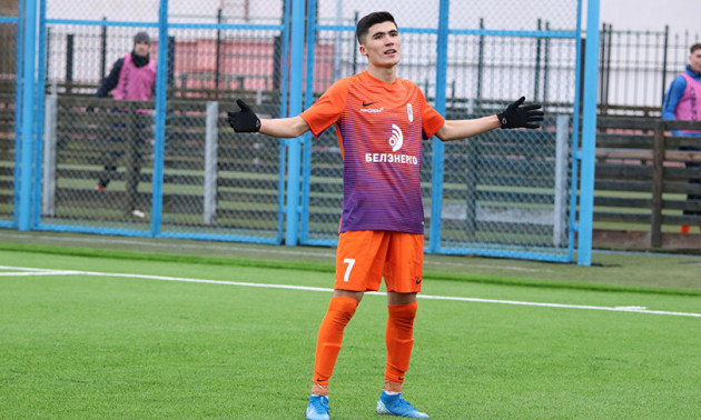 Динамо робило пропозицію форварду збірної Узбекистану Яхшибоєву