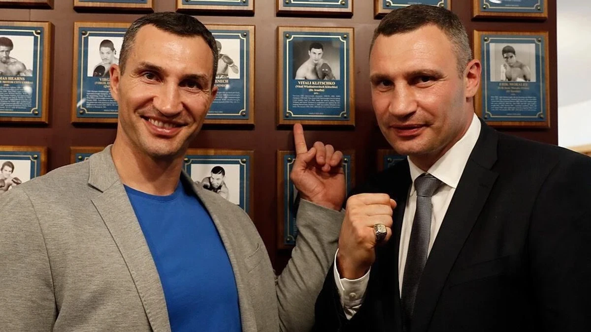 У два рази більше робив: колишній чемпіон порівняв підготовку братів Кличків до поєдинків