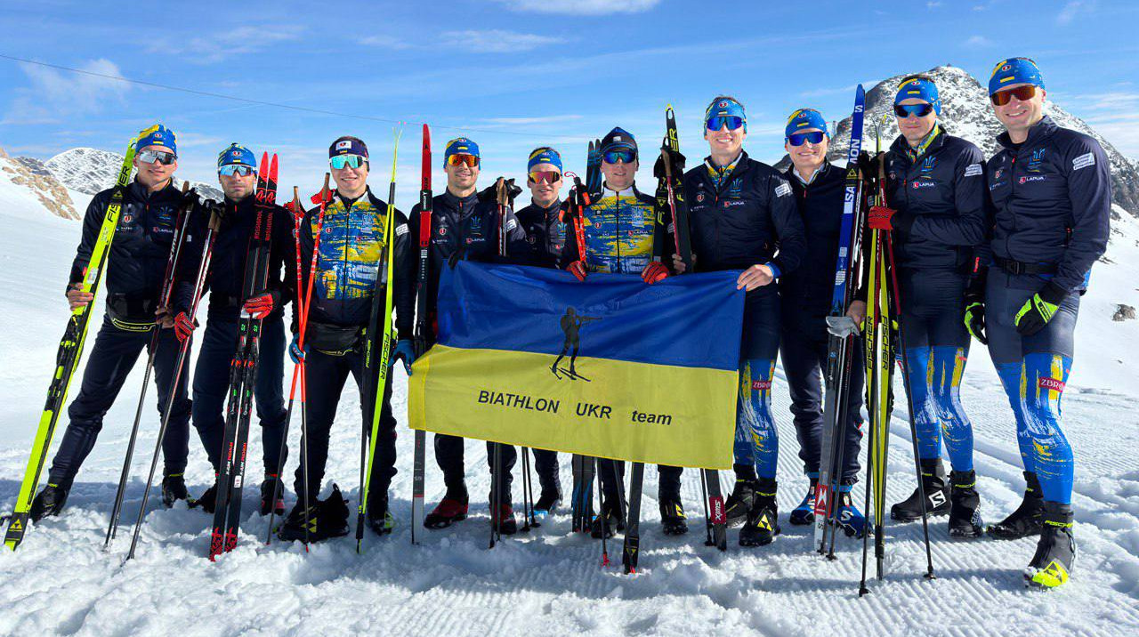 Слідом за жінками: українські біатлоністи їдуть тренуватись на альпійський льодовик