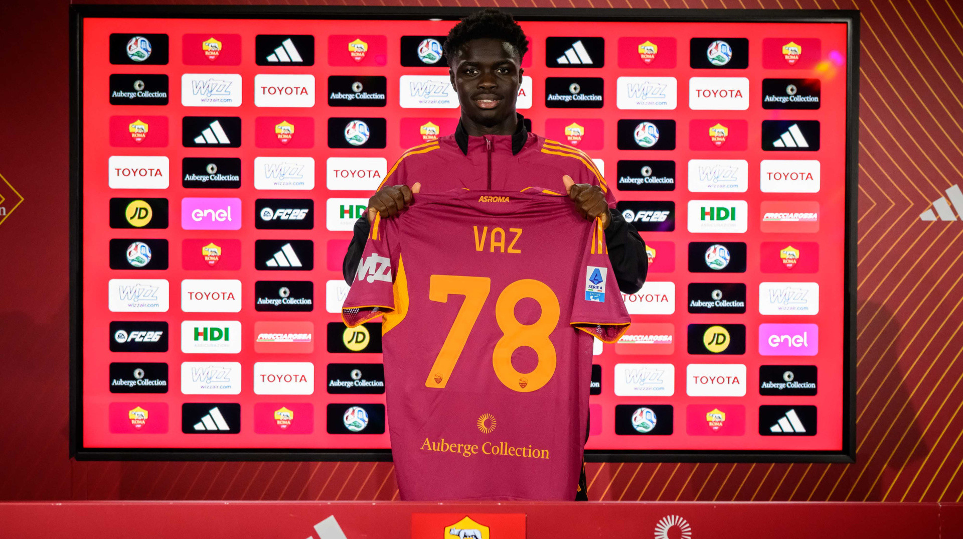 Рома віддала 22 мільйони за конкурента для Довбика