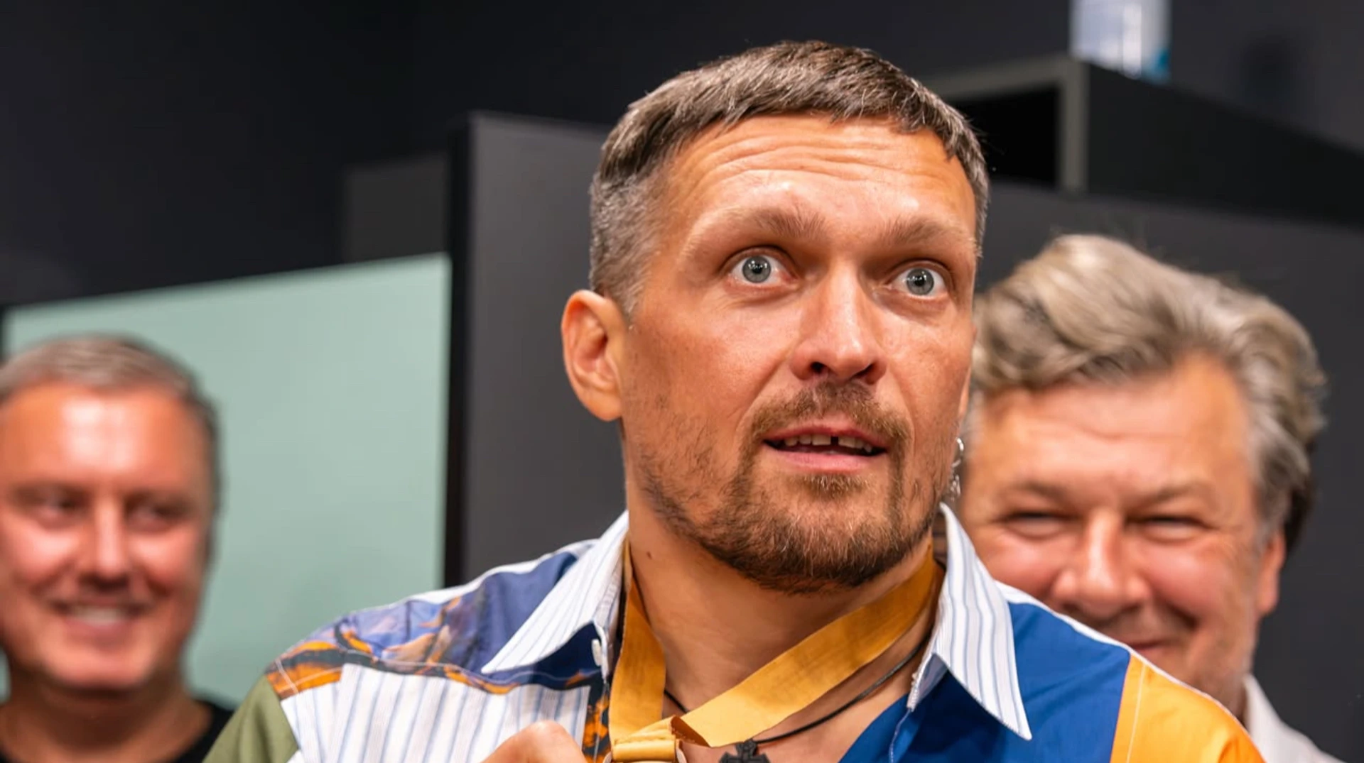 Президент Полісся вручив Усику бронзову медаль чемпіонату України