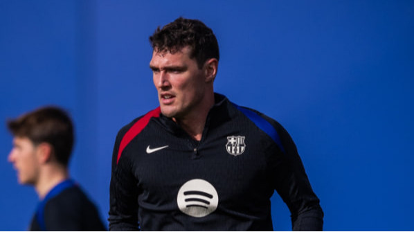 Досвідчений центрбек може залишити Барселону