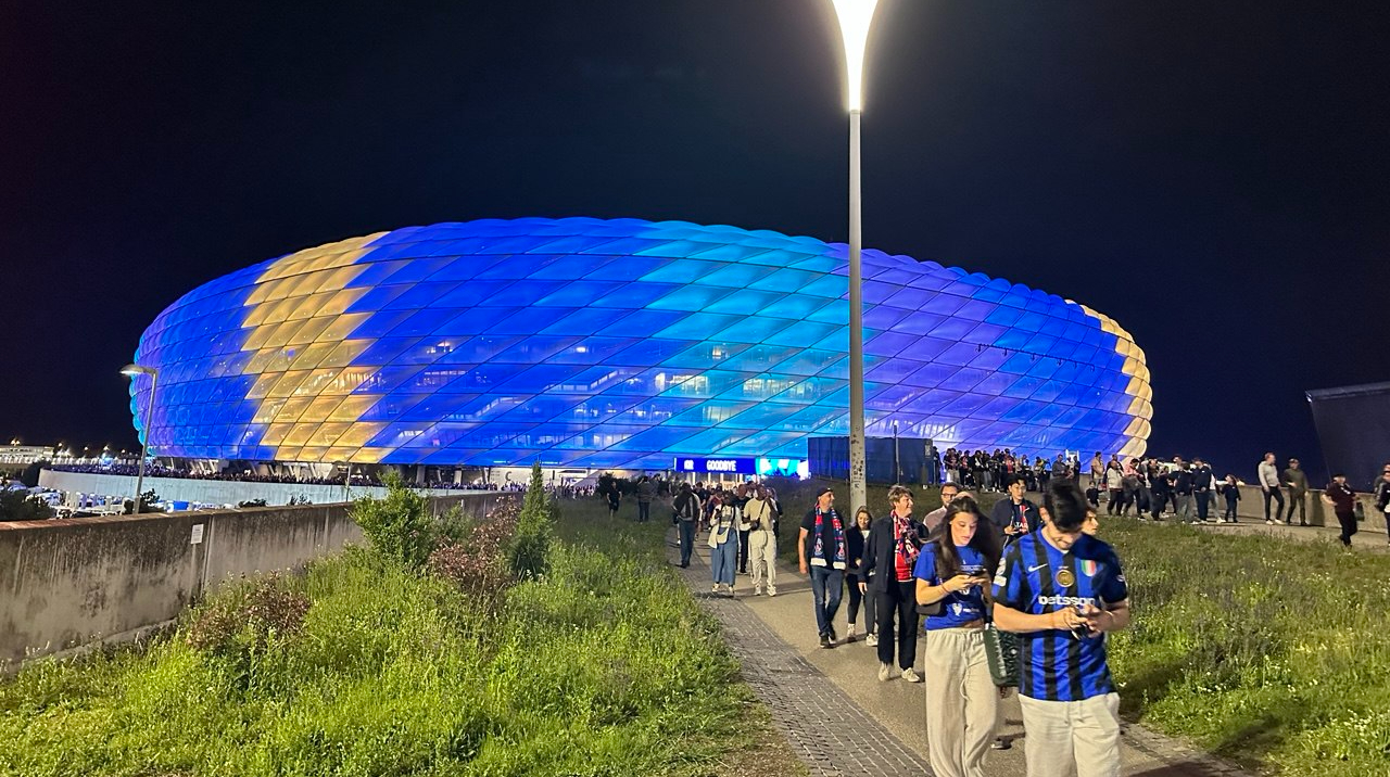 Фінал Ліги чемпіонів у Мюнхені: переповнені фан-зони, спека, пиво та легенда про єврофінали на Альянц-Арені