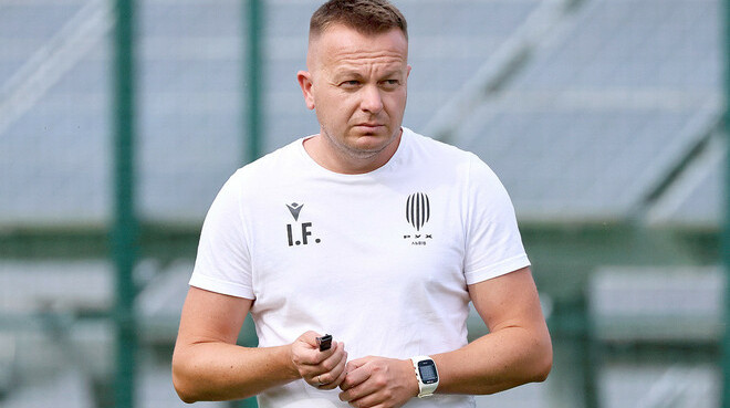 Обурило, як зіграли футболісти: наставник Руха – про розгромну поразку від Динамо