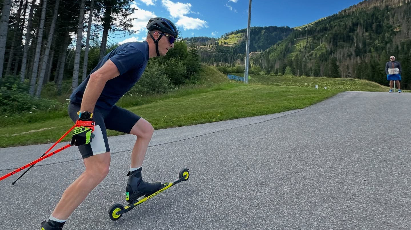 Перро виграв суперспринт на фотофініші, Підручний став 9-м на Blink Festival 2025