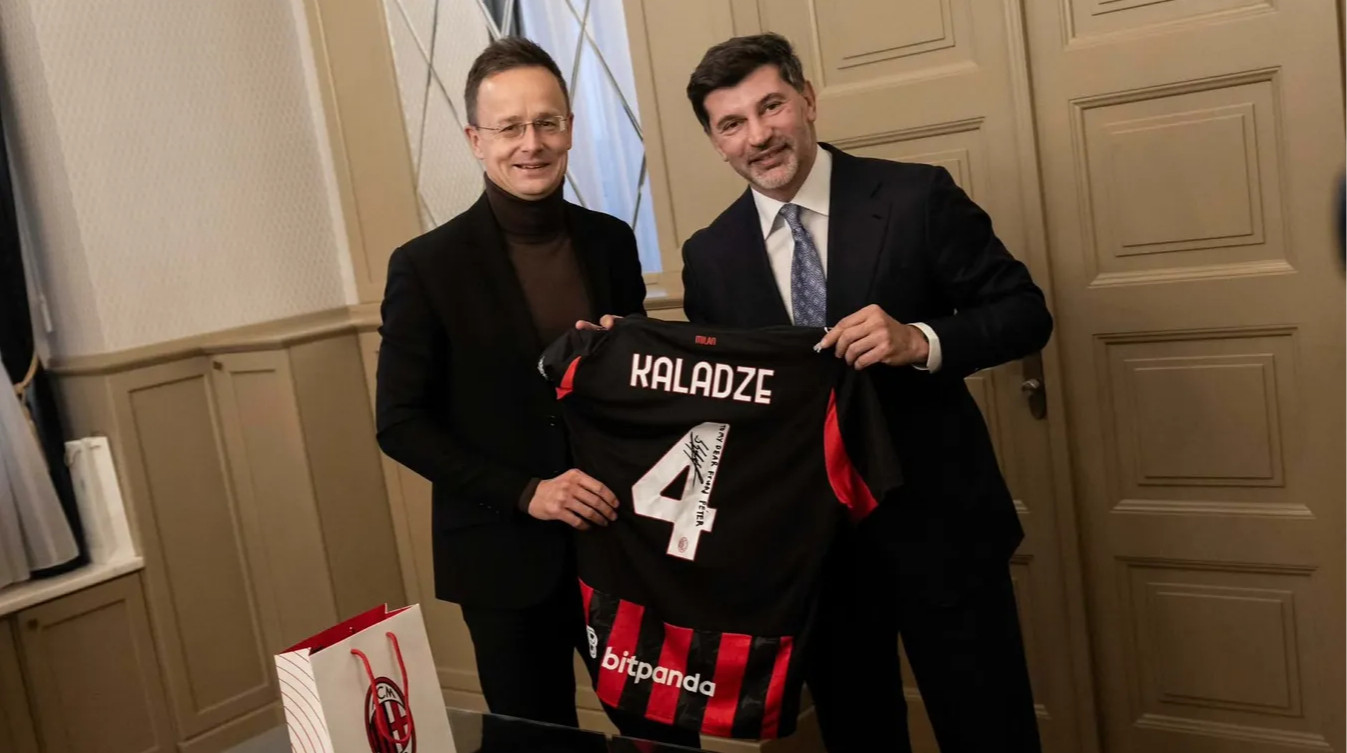 Глава МИД Венгрии Сийярто встретился с Каладзе. Пообещал, что не позволит ЕС ввести санкции против властей Грузии