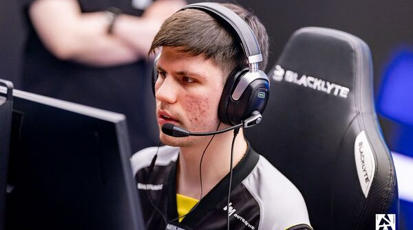 Лідер NaVi B1t потрапив до двадцятки найкращих гравців 2025 року
