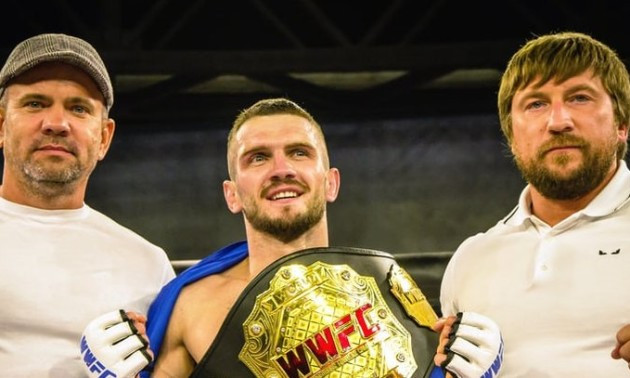 Український боєць підписав контракт із UFC