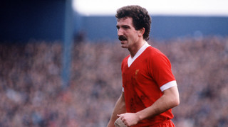 Купити католика в Рейнджерс, шахрая в Саутгемптон – і битися, битися, битися. Історія Грема Сунесса