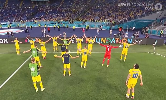 Гравці збірної України подякували вболівальникам за підтримку на Євро-2020