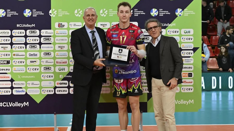 Плотницкий стал MVP матча и помог Перудже выйти в плей-офф Лиги чемпионов