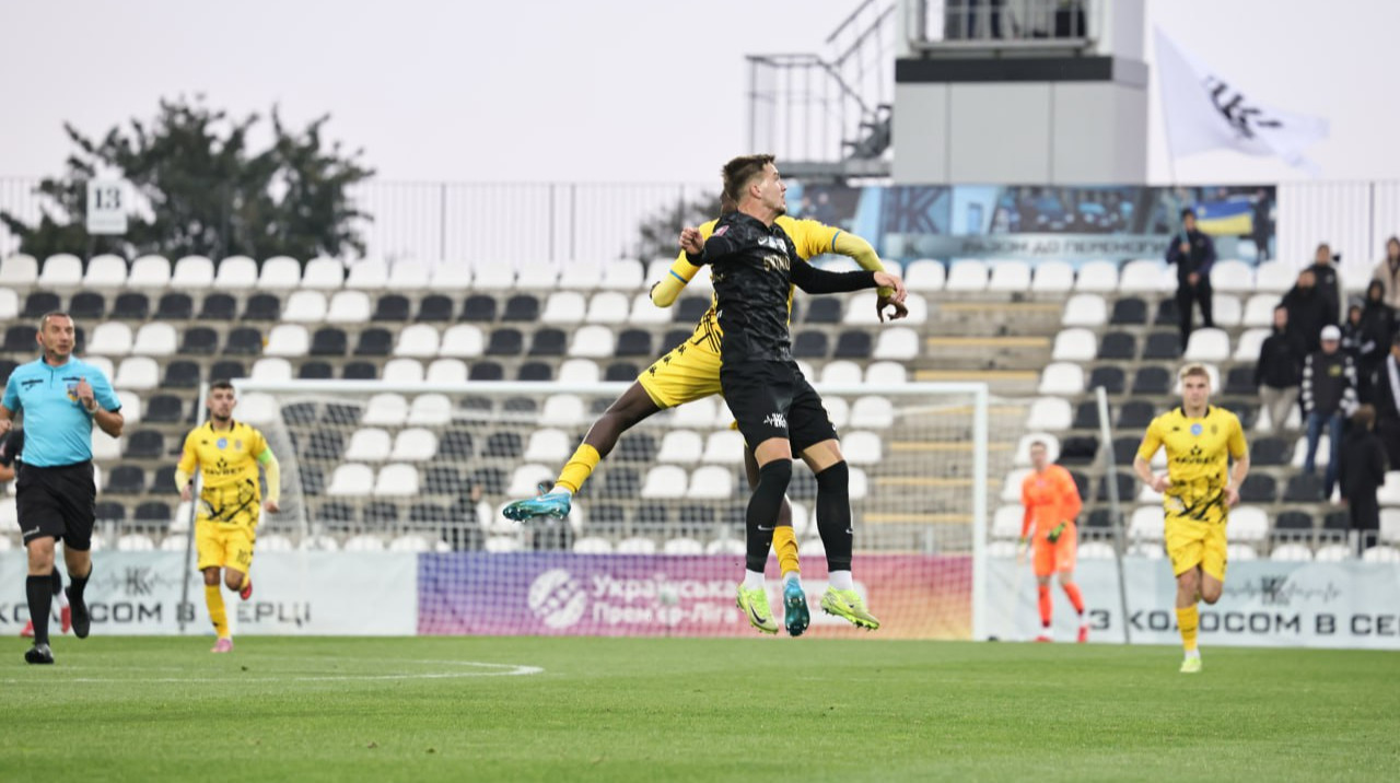 Рух на выезде переиграл Колос в стартовом матче 8-го тура УПЛ