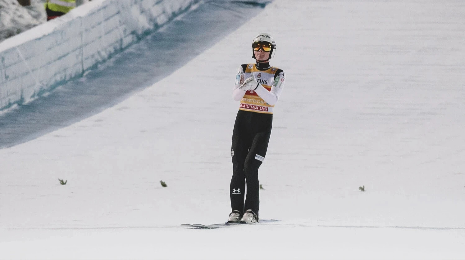 Стрибки з трампліна. Словенія виграла змішаний командний турнір у Віллінгені