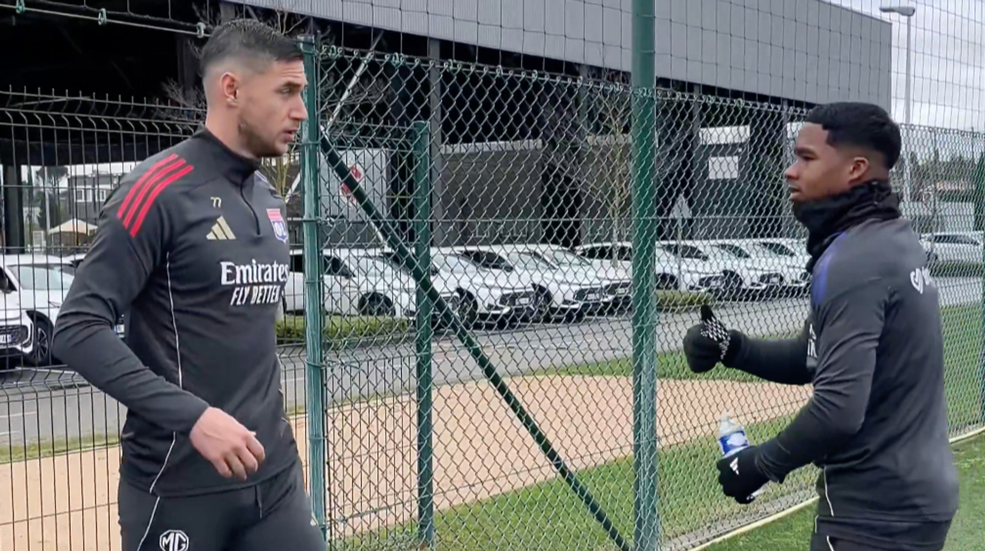 Едва не оштрафовал Яремчука на 100 евро: звездный игрок Лиона наказывал одноклубников за опоздания