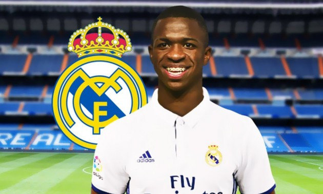 Зіркового новачка Реалу вкусили прямо під час матчу