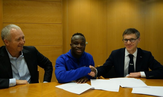 Динамо перепідписало контракт з Діалло