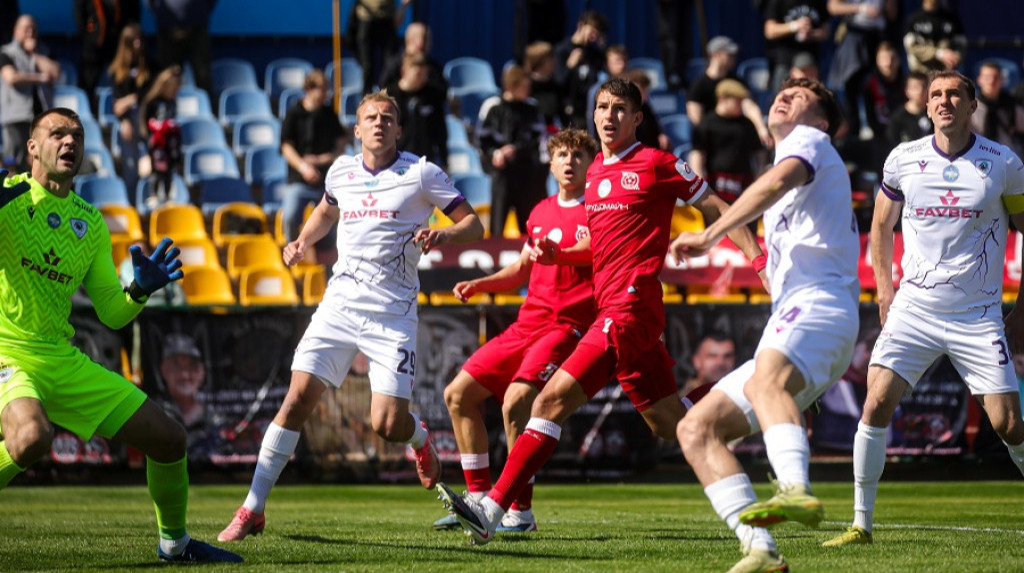 ЛНЗ з дублем Кравчука розгромив Кривбас у 22 турі УПЛ