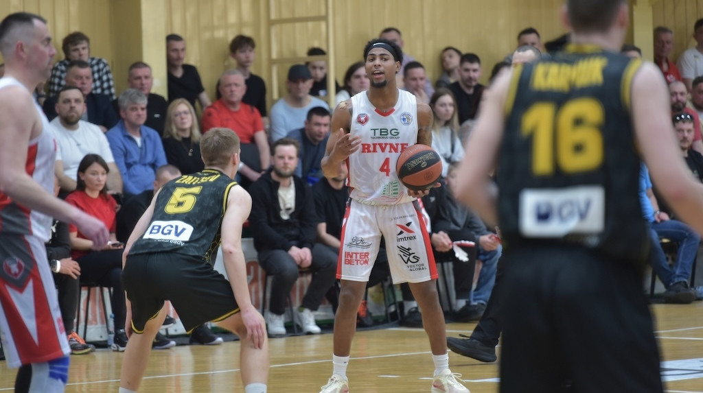 Визначилася дата третього матчу півфіналу Суперліги між Київ-Баскетом і Рівним