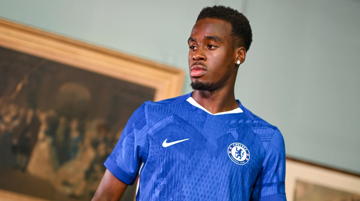 Челсі оголосив про підписання Байно Гіттенса