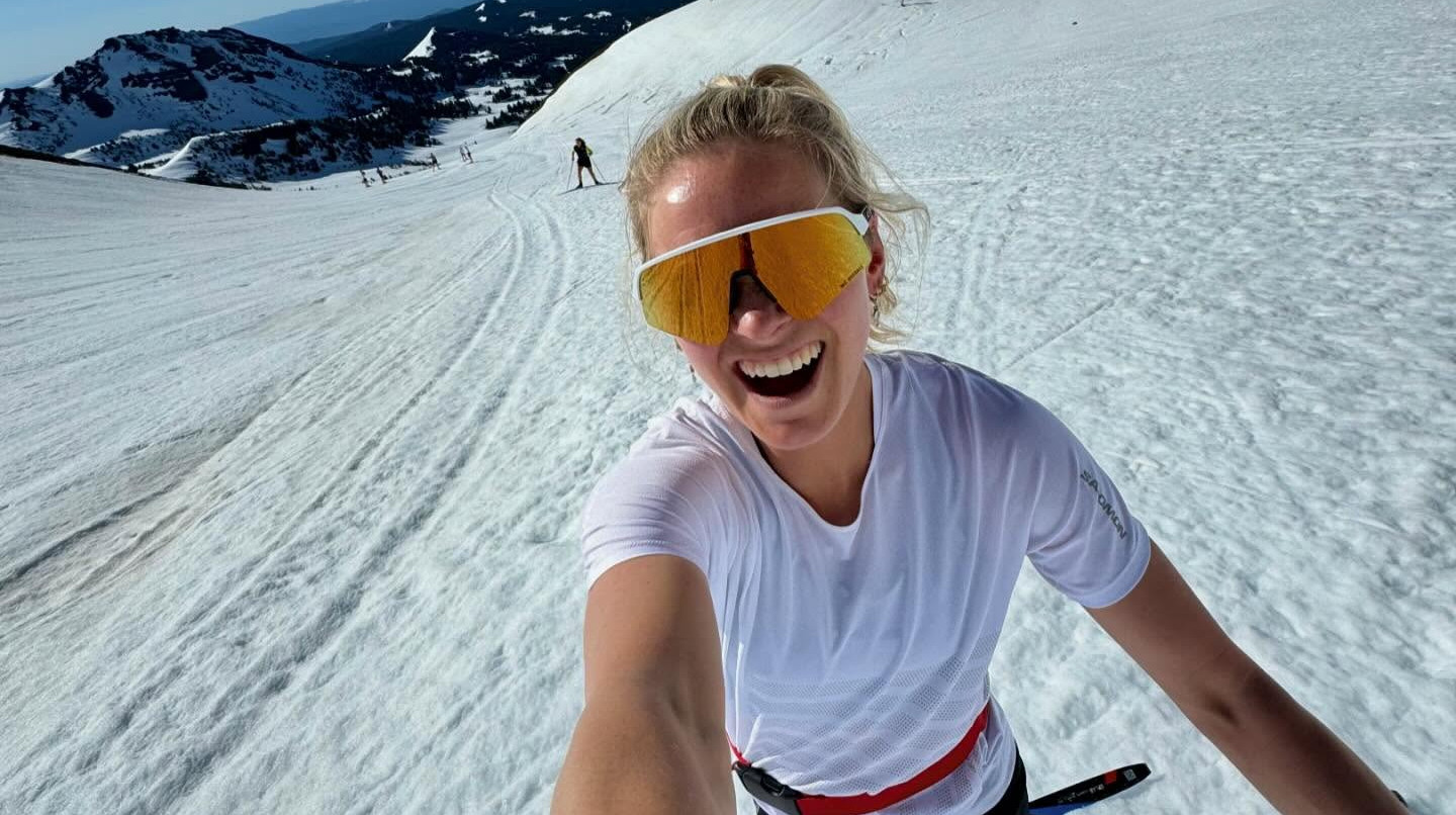 Олимпийская чемпионка сломала мизинец, ударившись о диван