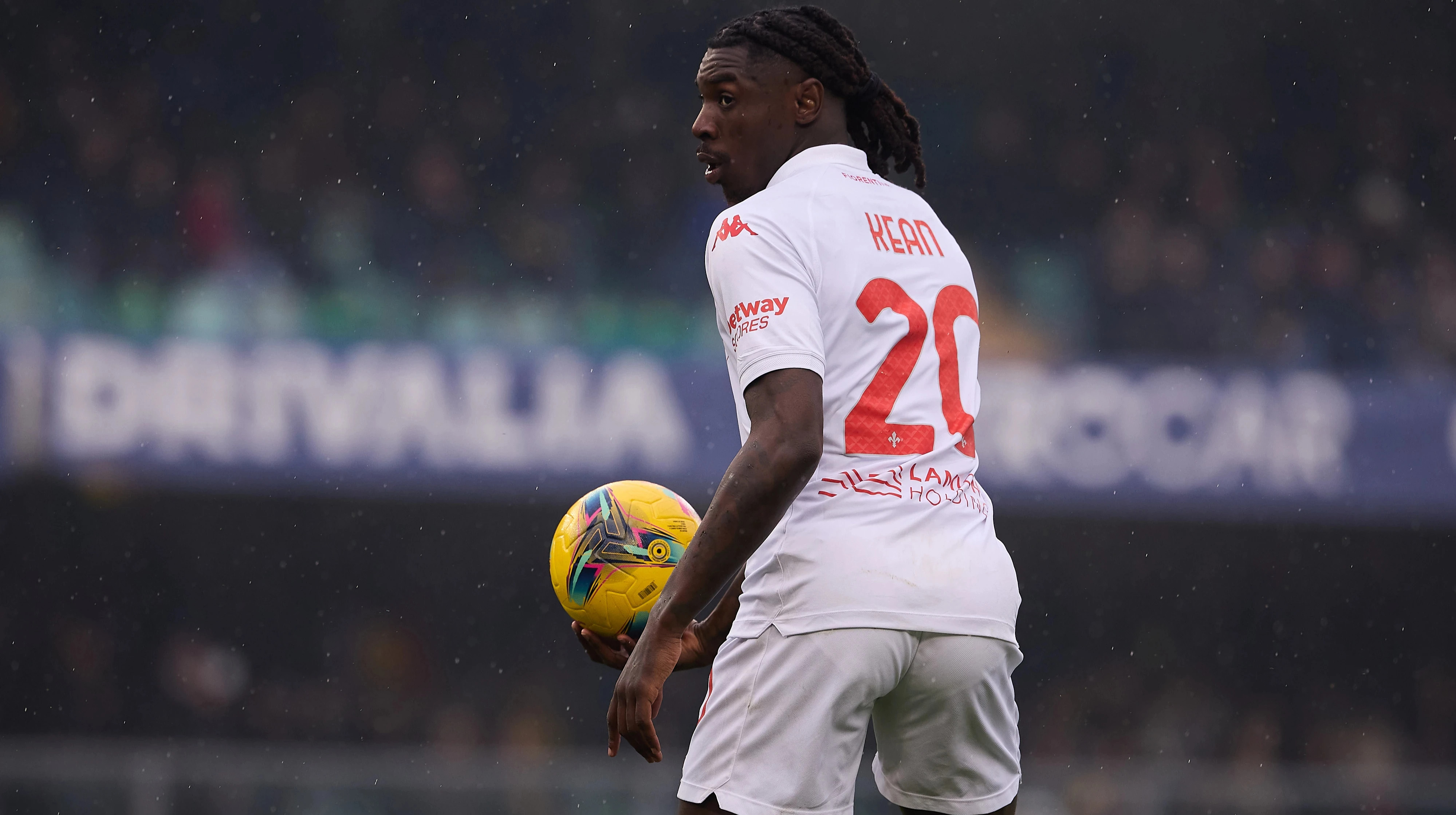 Манчестер Юнайтед нацелился на одного из лучших бомбардиров Серии А