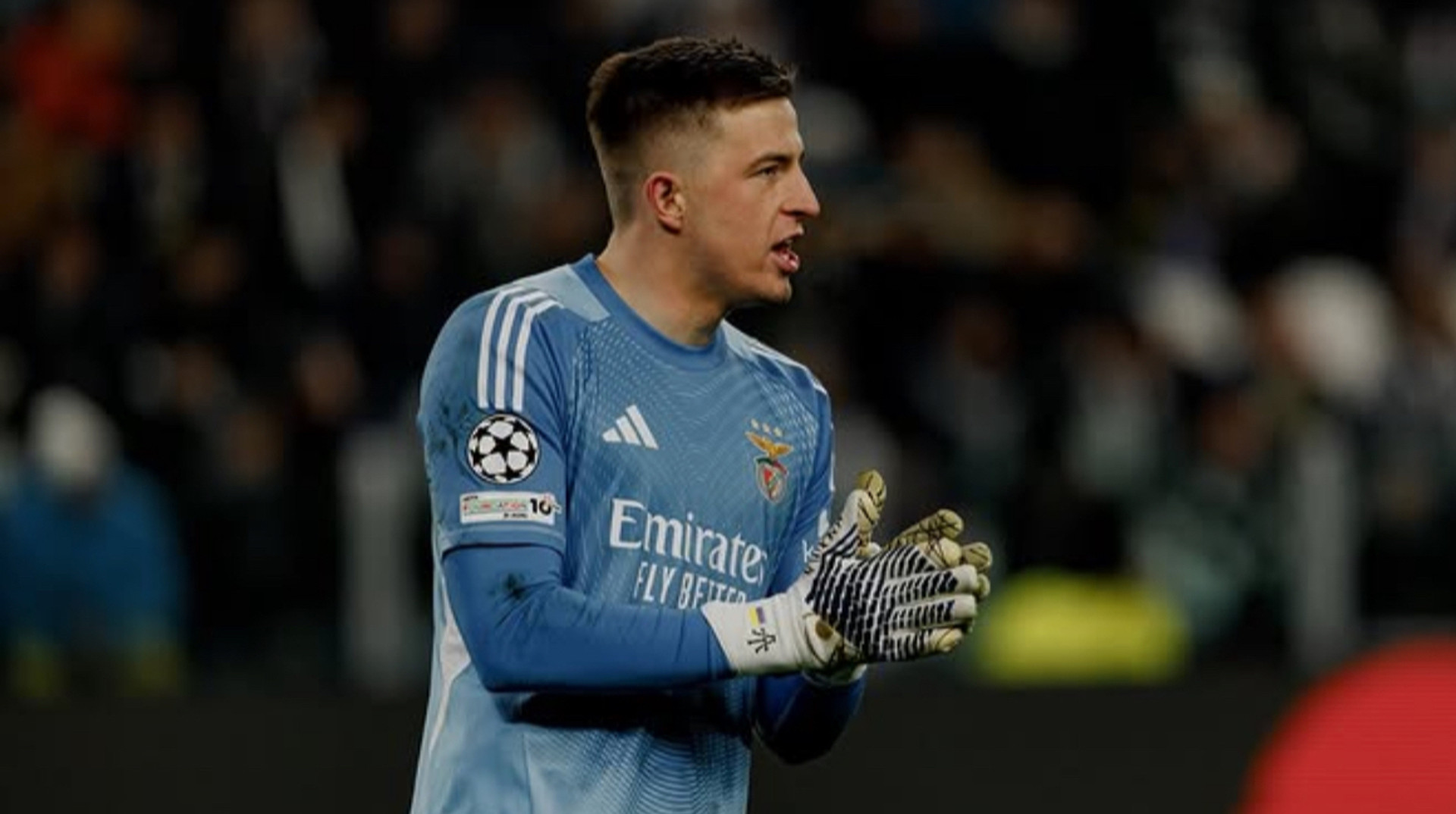 Гол, що увійде в історію: Трубін вивів Бенфіку в плейоф ЛЧ, забивши у ворота Реала